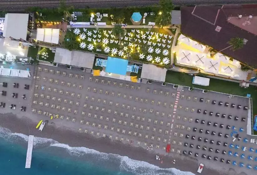 בית מלון כפרי Caparena