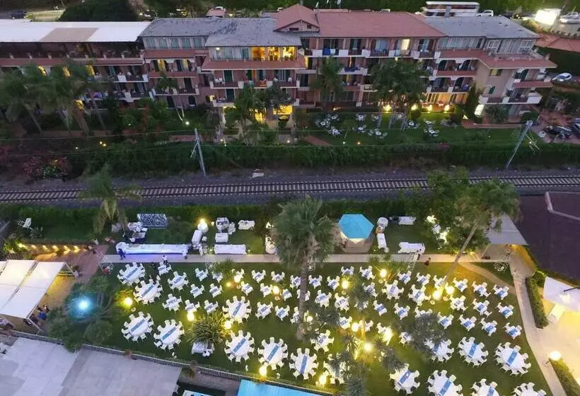 בית מלון כפרי Caparena