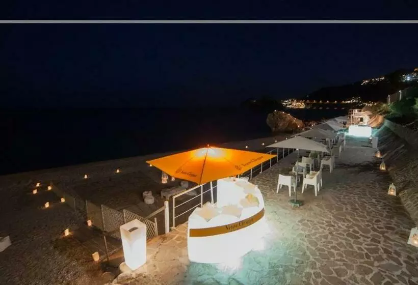 בית מלון כפרי Caparena