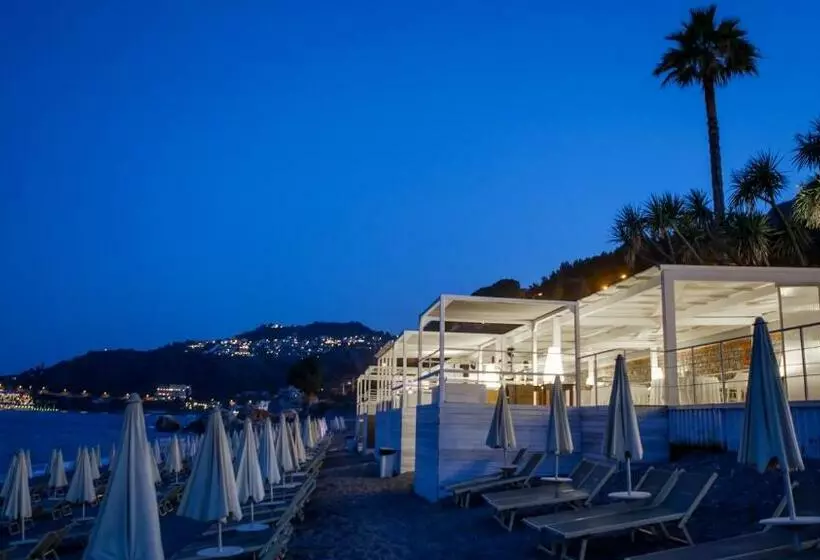 בית מלון כפרי Caparena