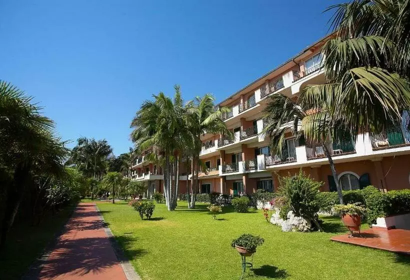 בית מלון כפרי Caparena