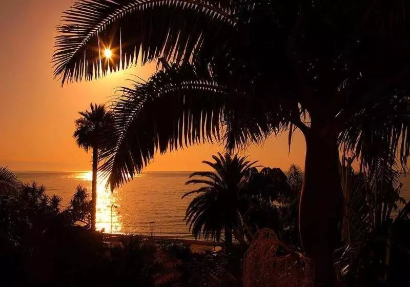 בית מלון כפרי Caparena