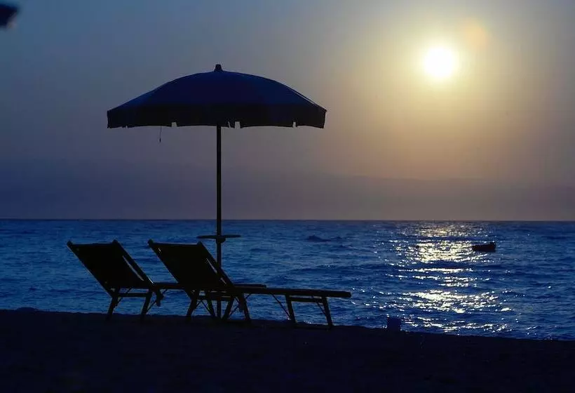 בית מלון כפרי Caparena