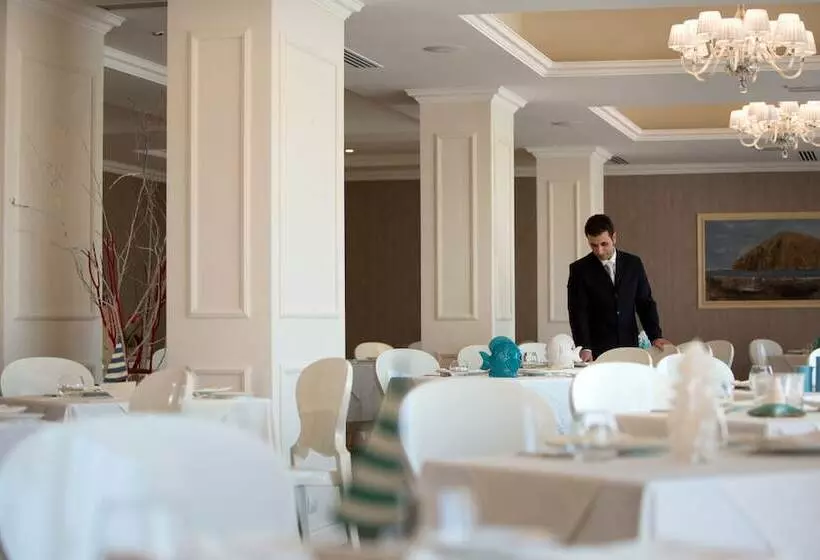 בית מלון כפרי Caparena