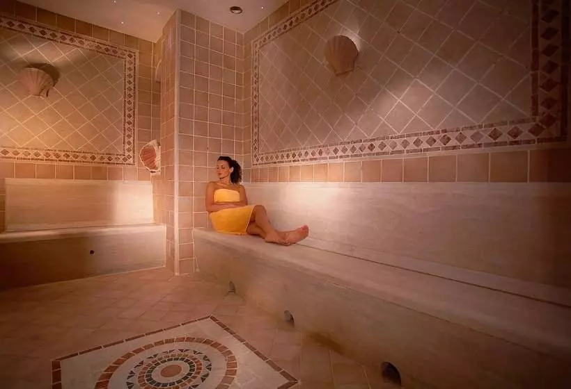 בית מלון כפרי Caparena