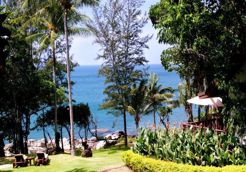 Hotel Central Karon Village