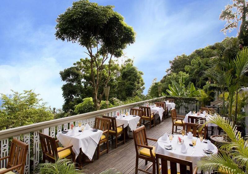 Hotel Central Karon Village