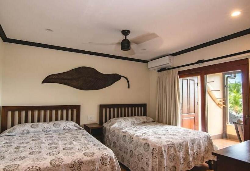 هتل Club Del Mar Oceanfront