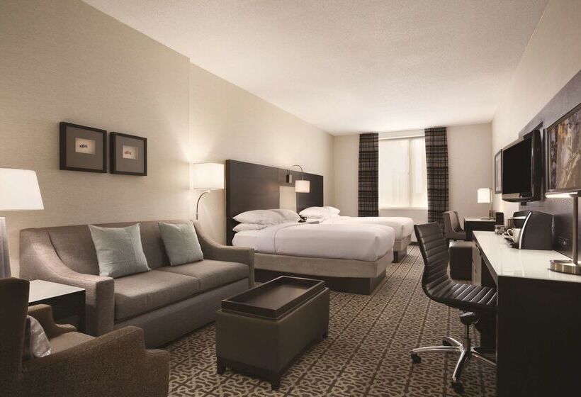 هتل Doubletree By Hilton Bostondowntown