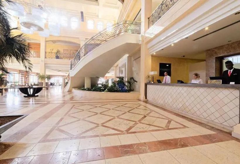 ホテル Envia Almeria Spa & Golf