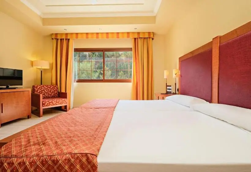 ホテル Envia Almeria Spa & Golf