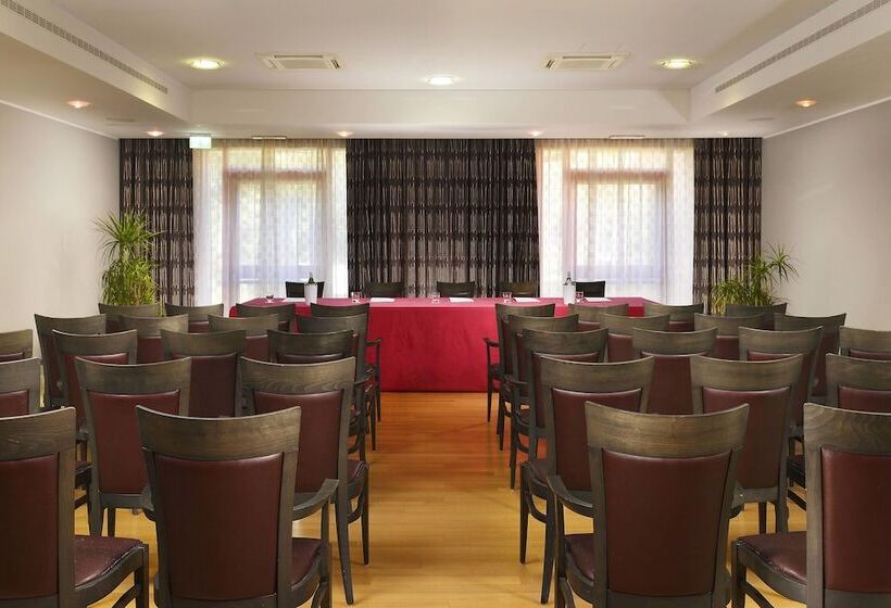 Hotel Four Points By Sheraton Siena