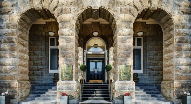 בית מלון כפרי Adina Heritage Christchurch