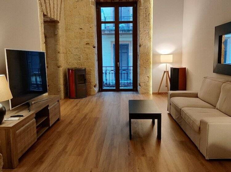 هتل Ideal City Walk