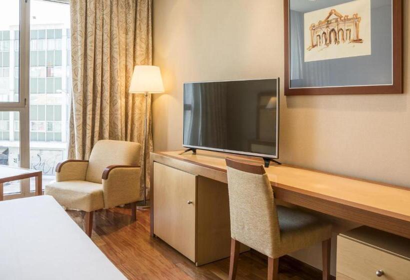 Hotell Ilunion Alcalá Norte