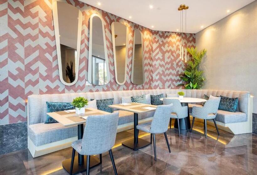 Hotell Ilunion Alcalá Norte