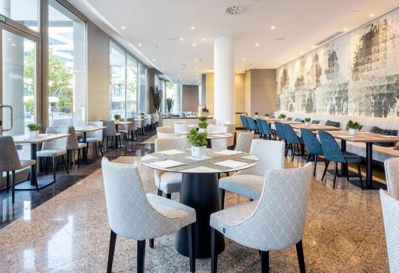 Hotell Ilunion Alcalá Norte