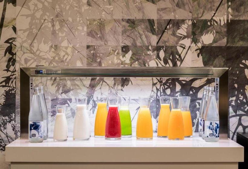 Hotell Ilunion Alcalá Norte