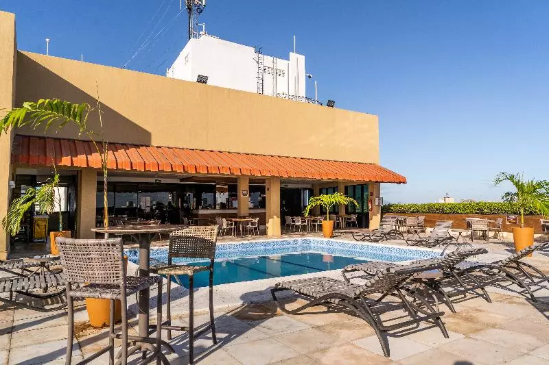 ホテル Praia Centro