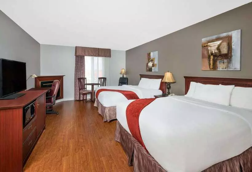 호텔 Ramada Plaza By Wyndham Gatineau/manoir Du Casino