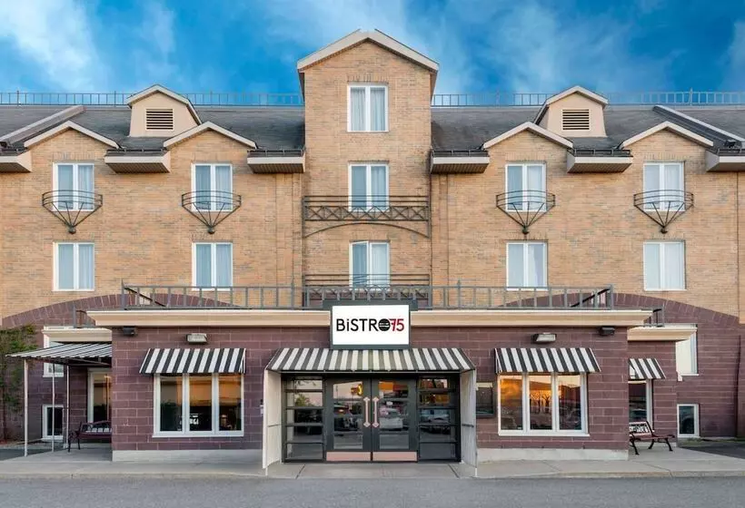 호텔 Ramada Plaza By Wyndham Gatineau/manoir Du Casino