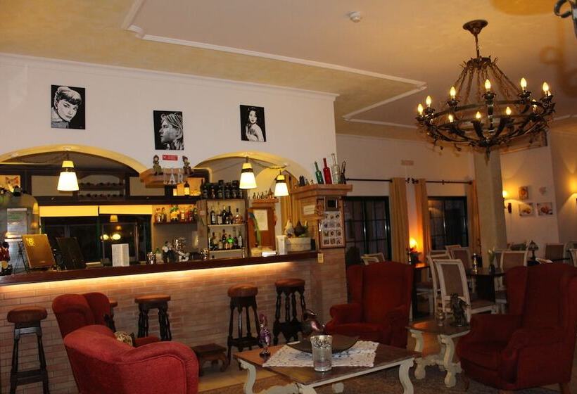 ホテル Solar De Mos