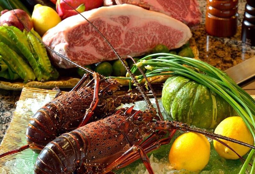 هتل The Naha Terrace