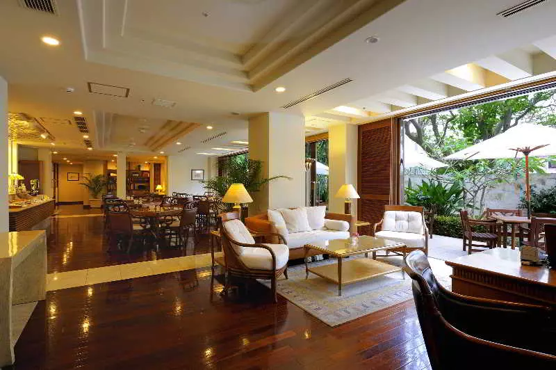 ホテル The Naha Terrace