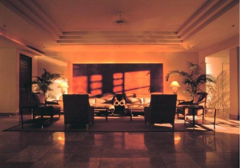 هتل The Naha Terrace