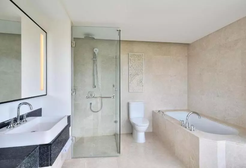 Hotelli The Westin Mumbai Powai Lake