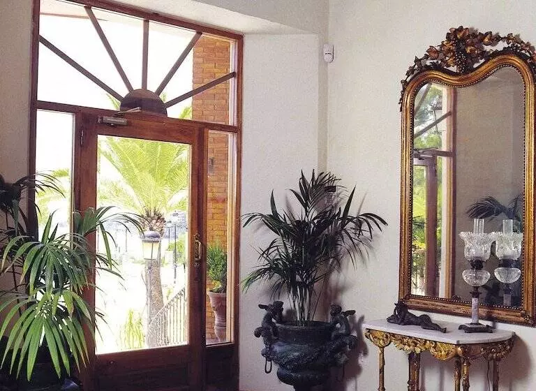 Palasiet Thalasso Clinic & Hotel