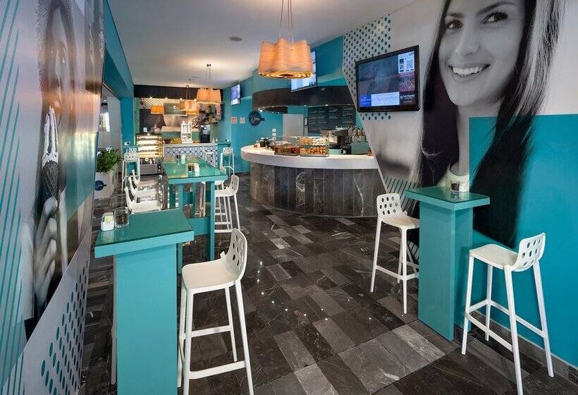 استراحتگاه Grand Oasis Cancun