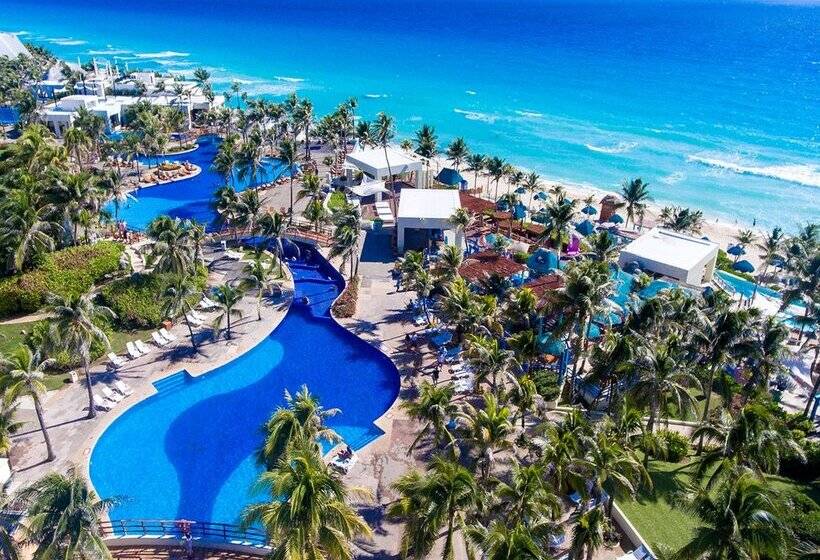 استراحتگاه Grand Oasis Cancun