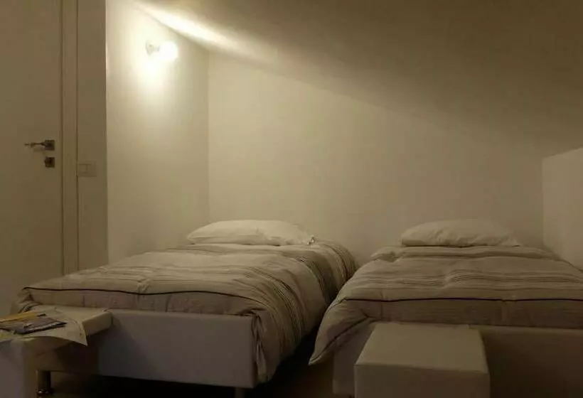 تختخواب و صبحانه Il Casale Verde