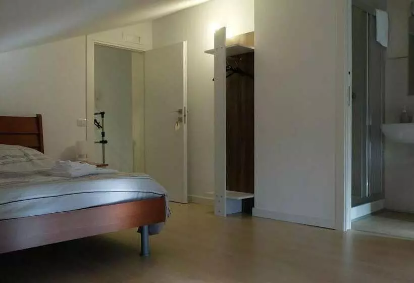 تختخواب و صبحانه Il Casale Verde