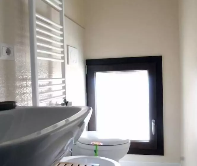 تختخواب و صبحانه Il Casale Verde