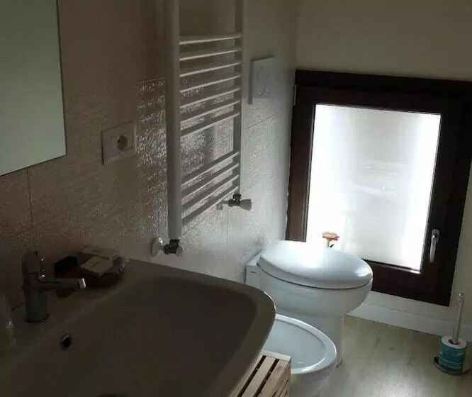 تختخواب و صبحانه Il Casale Verde