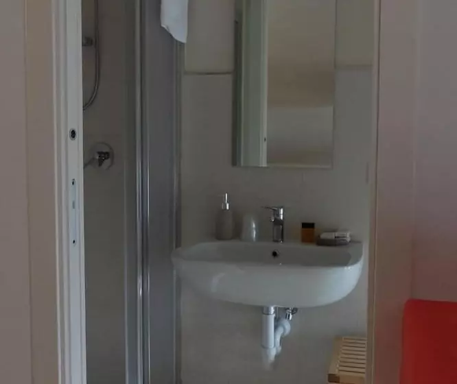 تختخواب و صبحانه Il Casale Verde