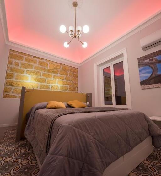 تختخواب و صبحانه Suite Del Ponte Normanno