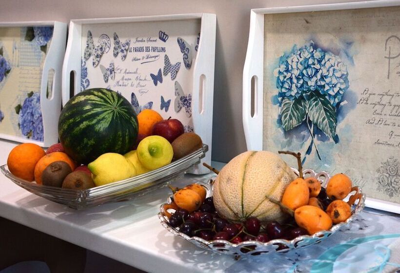 تختخواب و صبحانه Sylva Mala Home