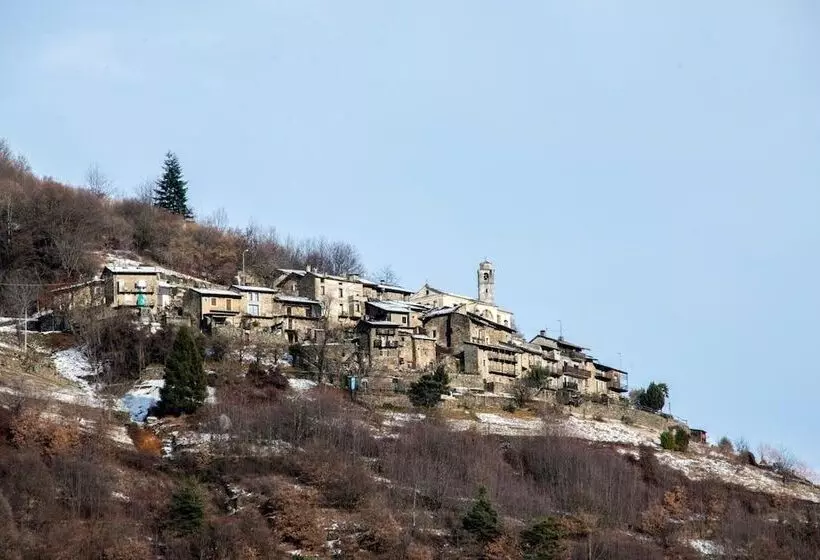 Majatalo Bed & Rooms , Apartments Corte Rossa