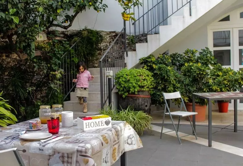 Aamiaismajoitus (B&B) Casa Saba