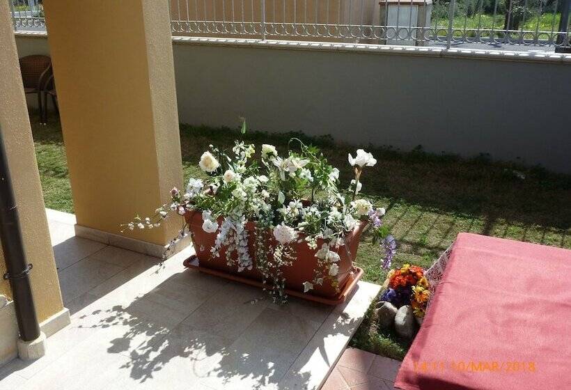 مبيت وإفطار Emozioni D Estate