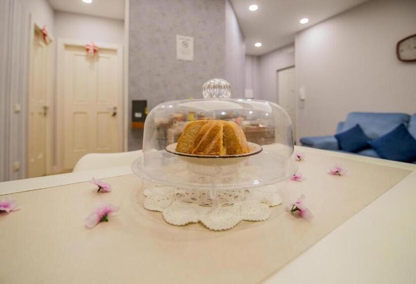 تختخواب و صبحانه Le Suite Del Nostromo