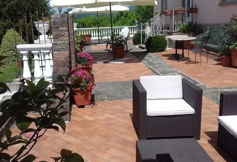 ベッドアンドブレックファースト Villa Belvedere