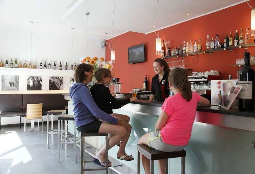 فندق Bungalowtent Camping Rio Vantone