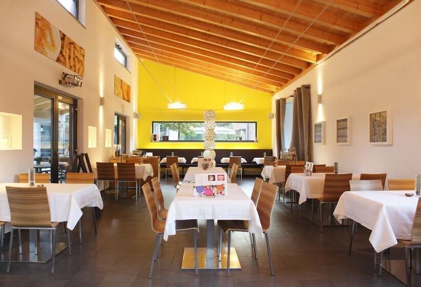 فندق Bungalowtent Camping Rio Vantone