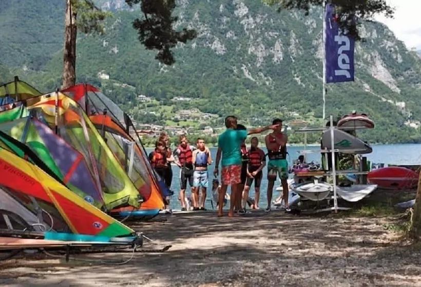 Hotelli Bungalowtent Camping Rio Vantone