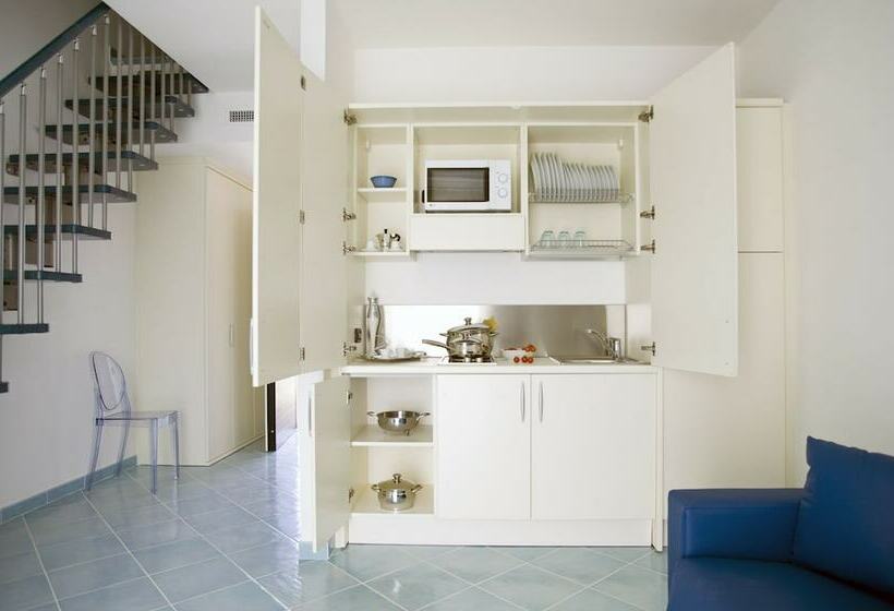 فندق Oliveto A Mare Suite & Apartment