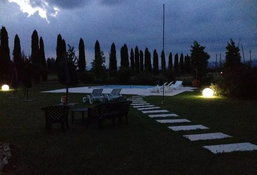 Maaseutuhotelli Bb Mambrotta